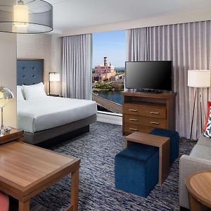 King Studio Suite Water View